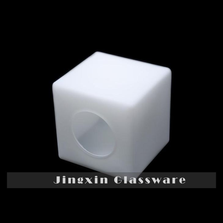 Abat-Jour Cubique Blanc en Verre Dépoli