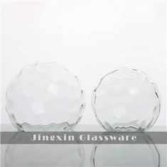 Abat-jour en boule de verre soufflé à l'eau claire